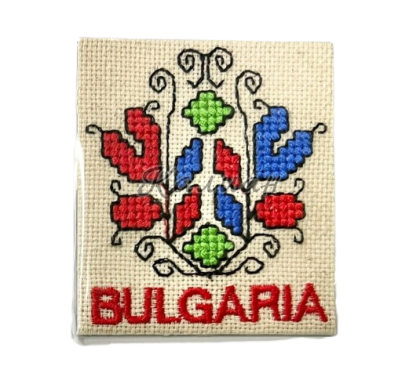 Magnet with bulgarian embroidery – Assorted patterns